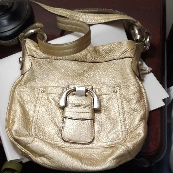 B. Makowsky Metallic Gold Shoulder Bag - Picture 6 of 10